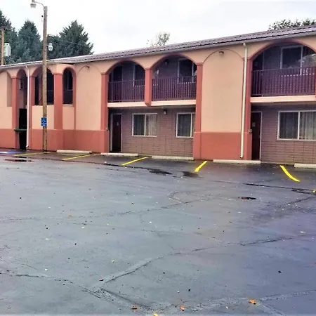 Town House Motor Inn